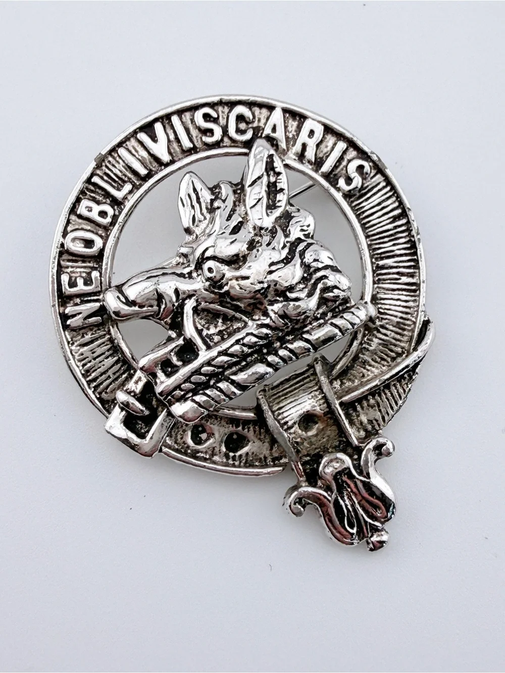 Art Pewter Clan Campbell Badge - Boar's Head Scottish Brooch Pin